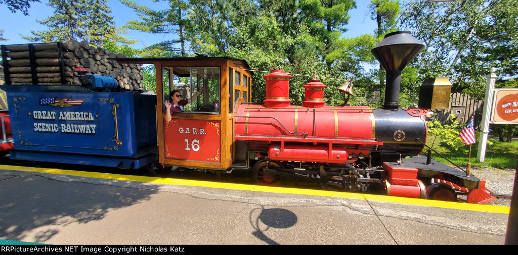 GARR 16 - Six Flags Great America